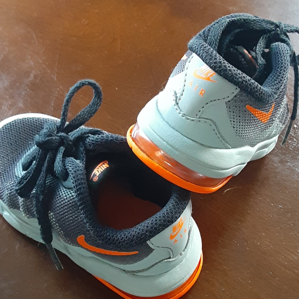 Nike toddler boys sneakers